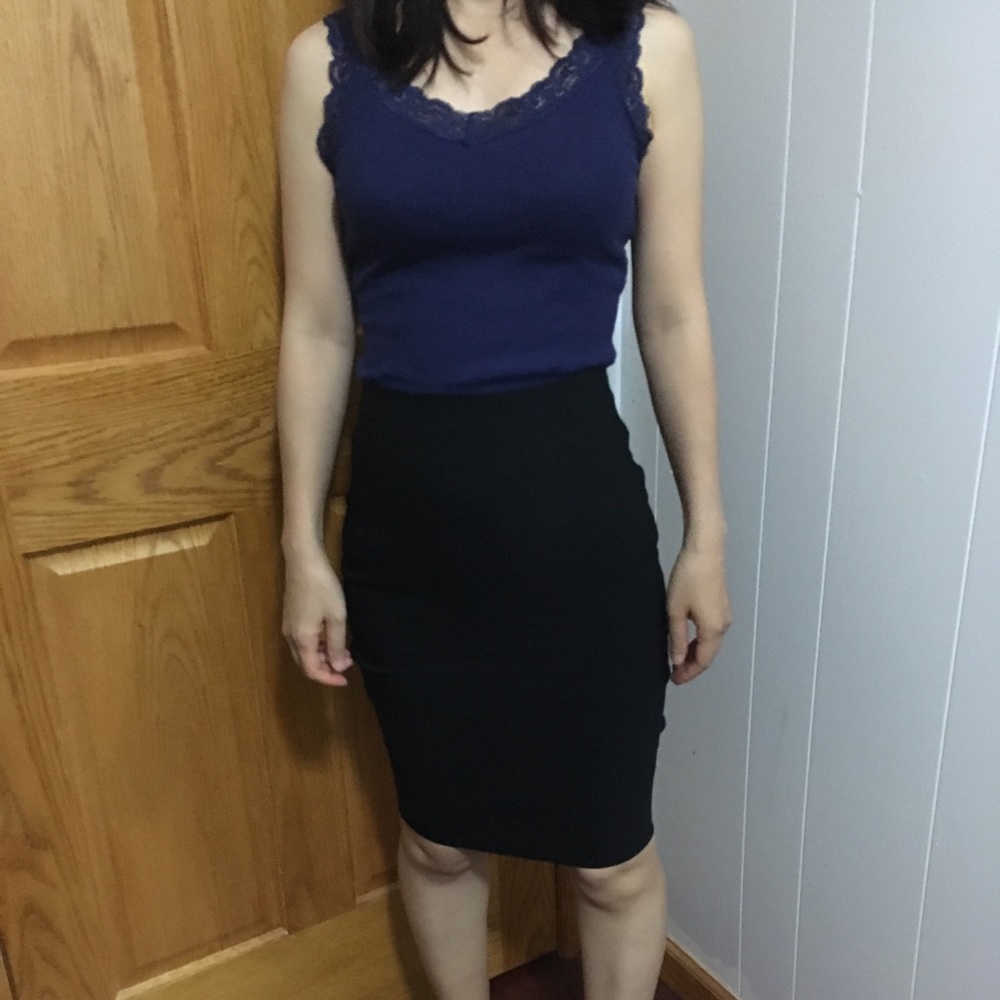 NWT Super stretchy pencil skirt
